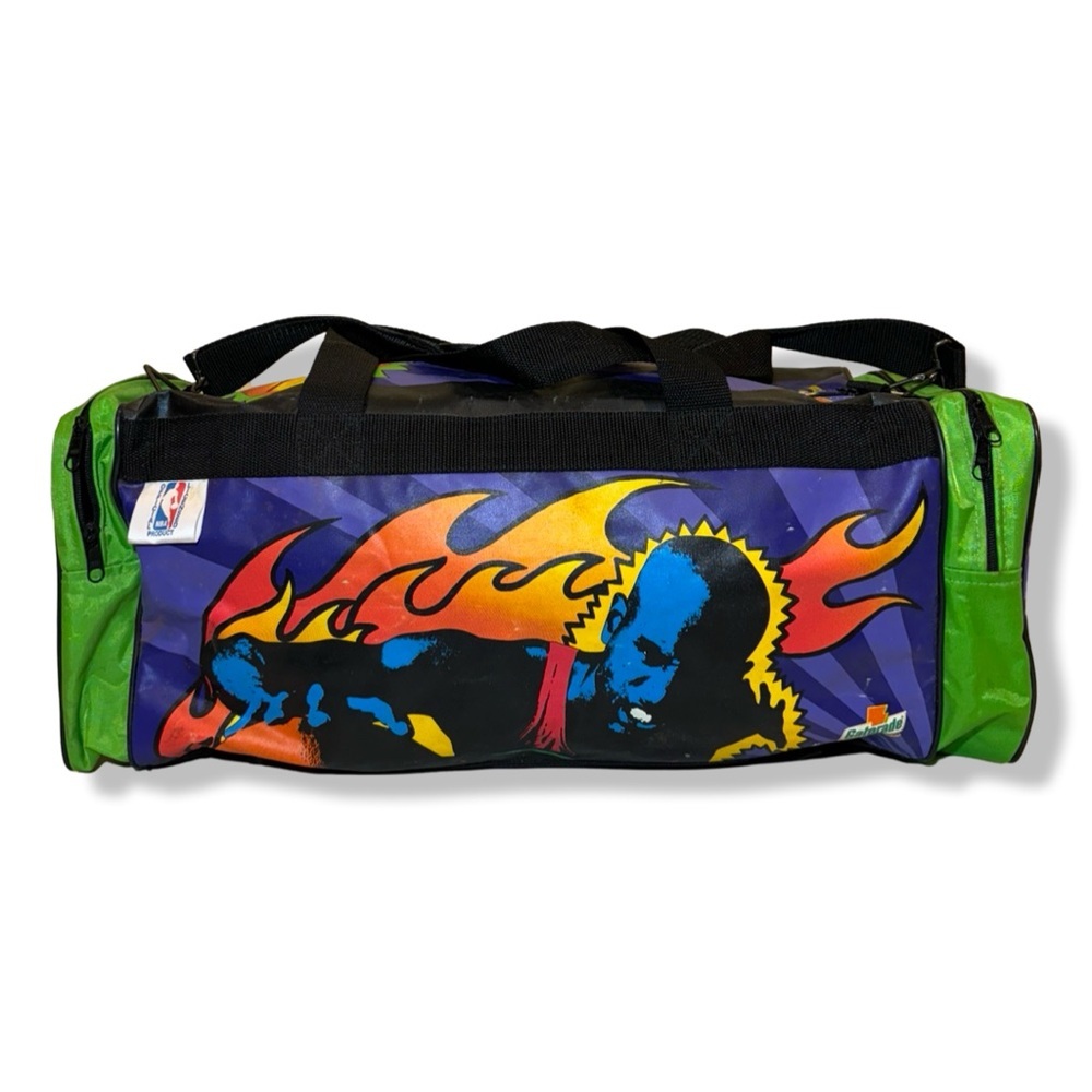 Vintage Official NBA 1996 Frank Kozik Promo Duffel Bag Gatorade Bulls vs Sonics